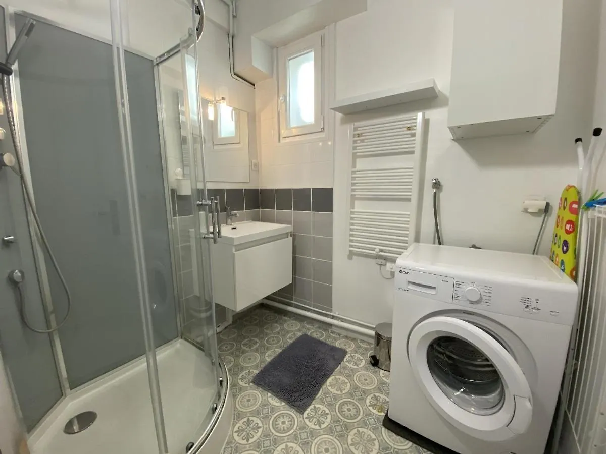 Appartement 2 Pieces En Rez-De-Jardin A 300M Des Plages Et Commerces - Larmor-Plage - Fr-1-349-183 Frankrike